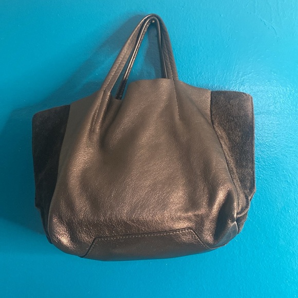 AS Ampersand Apostrophe Black Leather/Suede Tote - Picture 4 of 8